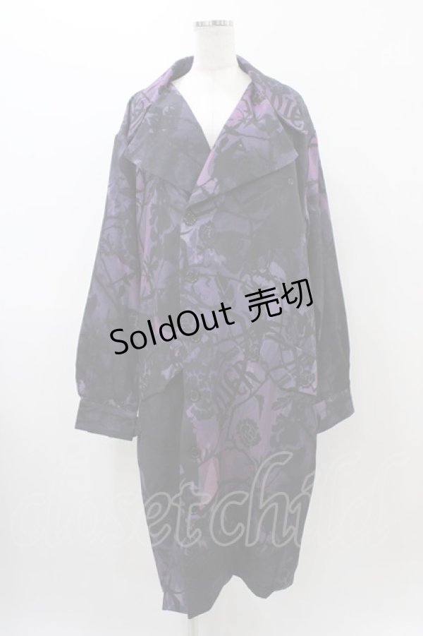 画像1: NieR Clothing / 総柄ロングジャケット  ブラック×パープル H-25-11-19-1038-PU-JA-KB-ZH (1)
