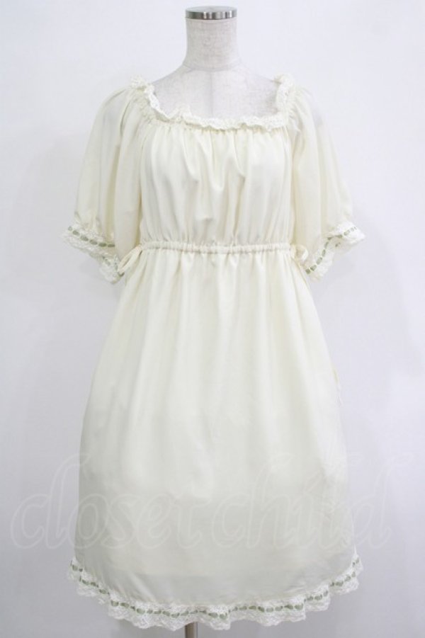 画像1: Maison de FLEUR Petite Robe canone / コットンレースオフショルワンピース Free Ivory H-25-11-19-021-EL-OP-NS-ZH (1)