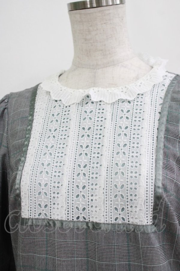 画像4: Emily Temple cute / Earnestワンピース  グレー H-25-11-20-008-ET-OP-KB-ZH (4)