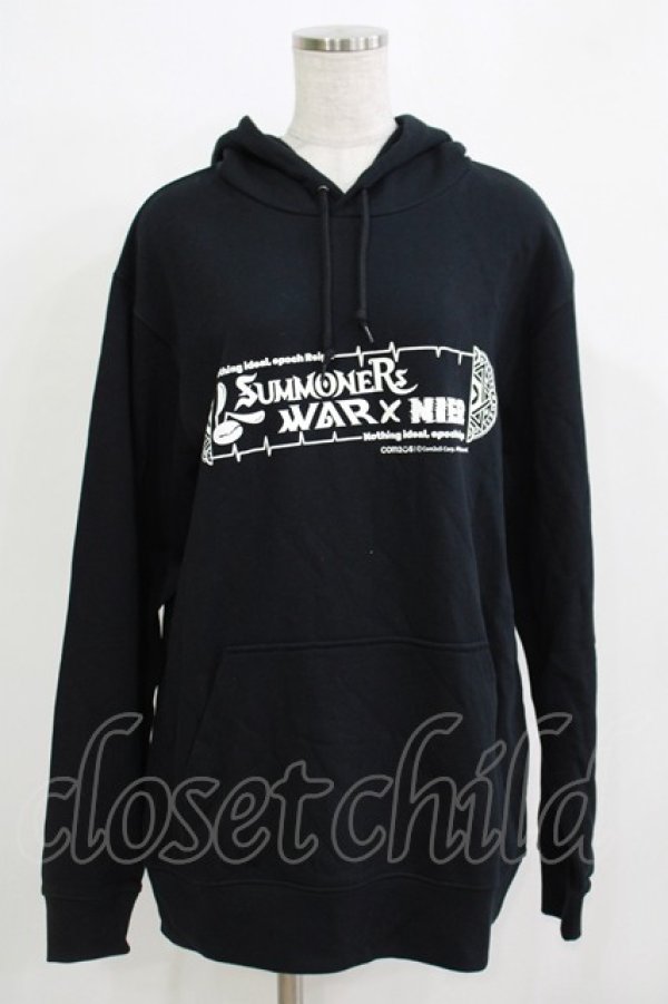 画像1: NieR Clothing / プリントプルパーカー  ブラック H-25-11-21-1058-PU-TO-KB-ZH (1)