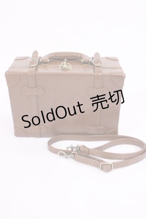 画像: Fi.n.t / ベルト使いトランクバッグ  Brown H-25-11-23-1033-CA-BG-NS-ZH