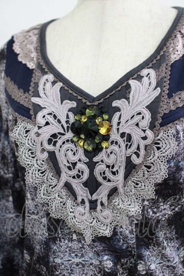 画像4: Rozen Kavalier / ビジュー付総柄カットソー  ブルーグレー H-25-11-25-054-OO-TO-KB-ZH (4)