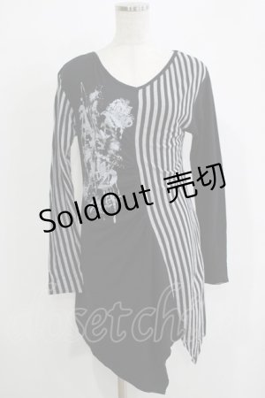 画像: ALGONQUINS / ギャザー切替ロングカットソー  黒 H-25-11-25-058-AL-TO-KB-ZH