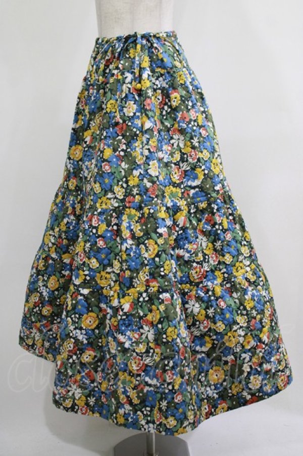 画像2: Jane Marple Dans Le Salon / Gloria lomo matelasse skirt  グリーン H-25-11-25-007-JM-SK-KB-ZH (2)