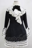 画像1: MARBLE / コサージュ付きロマンティックドレープフリルワンピース  黒×白 H-25-11-26-015-GO-OP-KB-ZH (1)