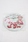 画像1: BABY,THE STARS SHINE BRIGHT / くみゃちゃんのいちごとさくらんぼ缶バッジ  ミント H-25-11-27-018-BA-AC-NS-ZH (1)
