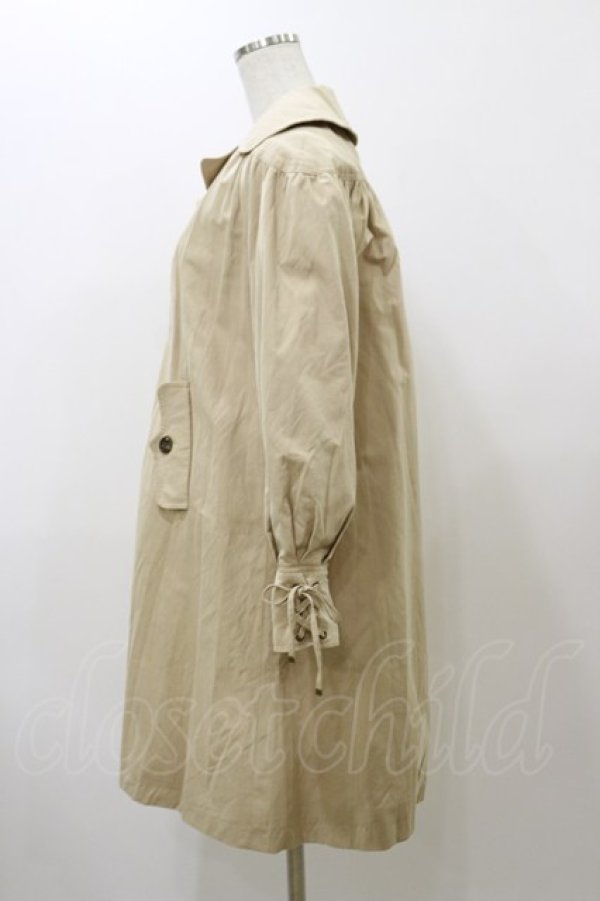 画像3: Fi.n.t / 袖口レースアップギャザーコート Free Beige H-25-12-01-067-CA-OP-NS-ZH (3)