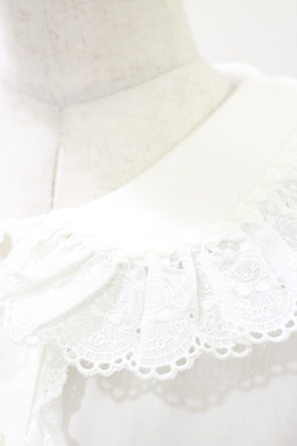 画像3: BABY,THE STARS SHINE BRIGHT / うさくみゃちゃんのSweetStrawberryブラウス Free オフ白 H-25-12-01-048-BA-BL-NS-ZH (3)