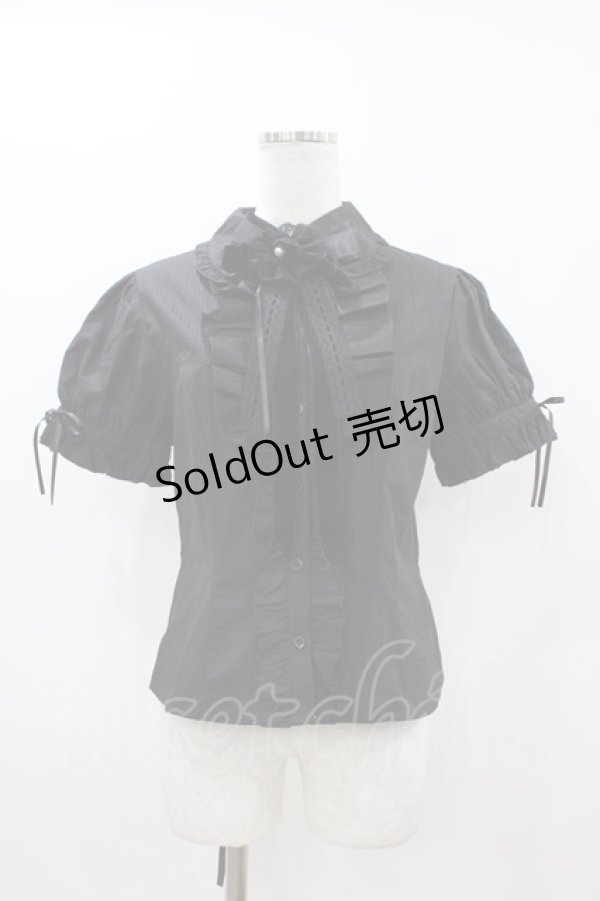 画像1: MARBLE / リボンブローチ付パフスリーブブラウス  ブラック H-25-12-02-1058-GO-BL-KB-ZH (1)