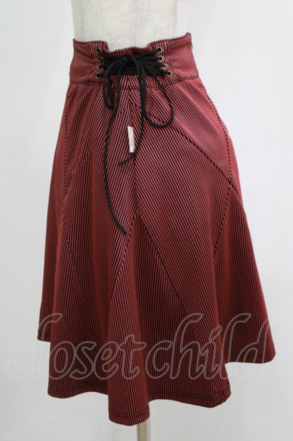 画像2: Rozen Kavalier / パネル切替ストライプスカート  黒×赤 H-25-12-03-047-OO-SK-KB-ZH (2)