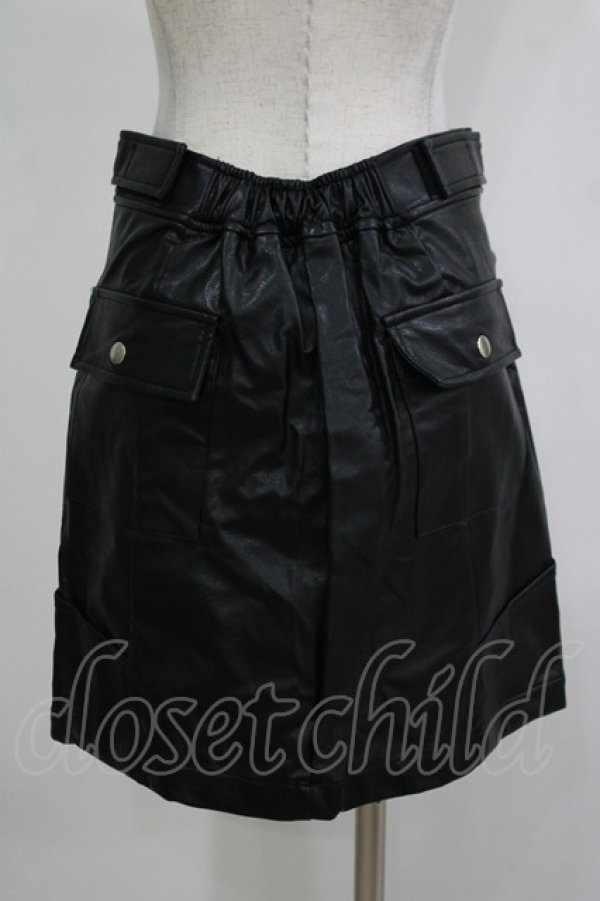 画像3: LISTEN FLAVOR / ホログラフィックレザー台形スカート  ブラック H-25-12-03-053-PU-SK-KB-ZH (3)