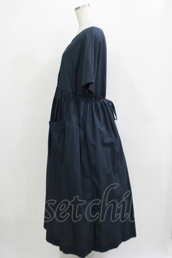 画像2: Jane Marple Dans Le Salon / コットンピンタックワンピース  ネイビー H-25-12-03-008-JM-OP-KB-ZH (2)