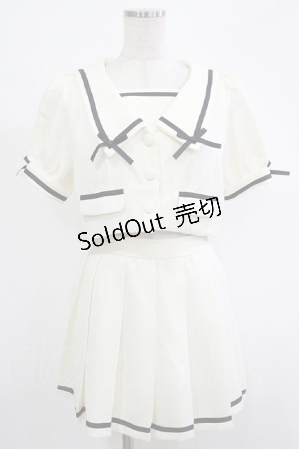 画像1: Honey Cinnamon / ポイントリボンセーラーセットアップ Free オフ/ブラック H-25-12-04-027-LO-OP-NS-ZH (1)