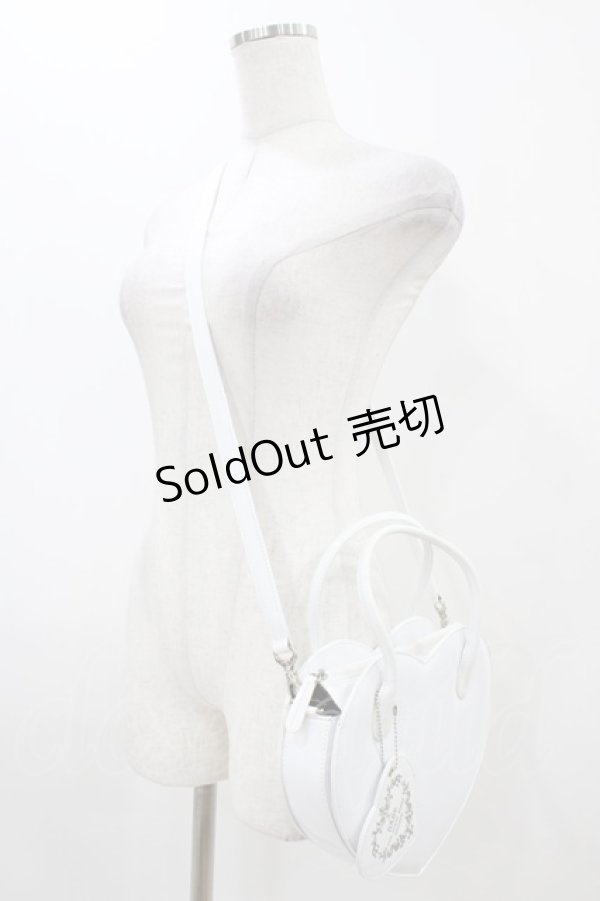 画像2: BABY,THE STARS SHINE BRIGHT / エナメルハートBag  ホワイト H-25-12-04-1028-BA-BG-NS-ZH (2)