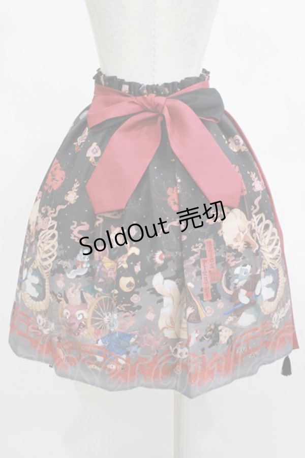 画像3: ALICE and the PIRATES / クリスの百鬼夜行〜宵に咲き誇る妖の華〜柄スカート Free 墨×エンジ（Black） H-25-12-04-011-PA-SK-NS-ZH (3)