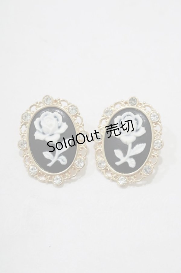 画像1: m petit by misako / AMフラワーイヤリング  ブラック H-25-12-05-048-LO-AC-NS-ZH (1)