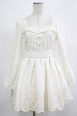 画像: LIZ LISA / ウエストリボン刺繍ワンピース Free ホワイト H-25-12-05-017-LO-OP-NS-ZH