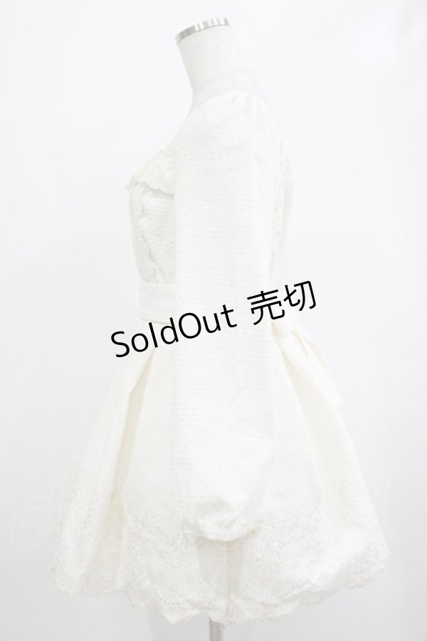 画像2: LIZ LISA / ウエストリボン刺繍ワンピース Free ホワイト H-25-12-05-017-LO-OP-NS-ZH (2)