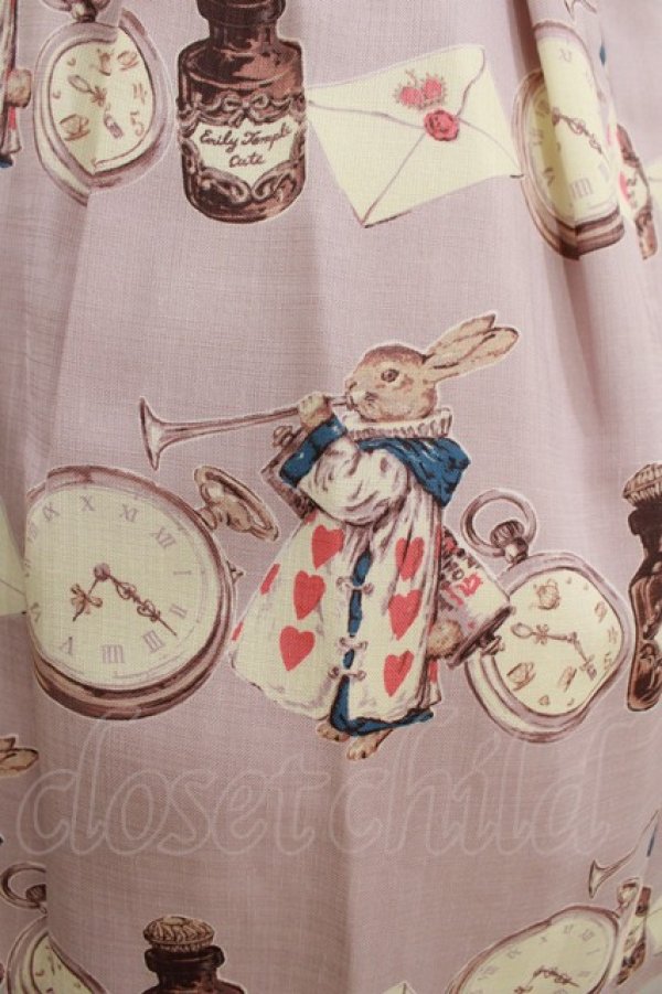 画像4: Emily Temple cute / ワンダーランドノースリーブワンピース  グレー H-25-12-06-006-ET-OP-KB-ZH (4)