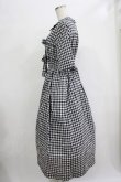 画像2: Jane Marple / シャーリングギンガムリボントリムドレス  ブラック H-25-12-06-017-JM-OP-KB-ZH (2)