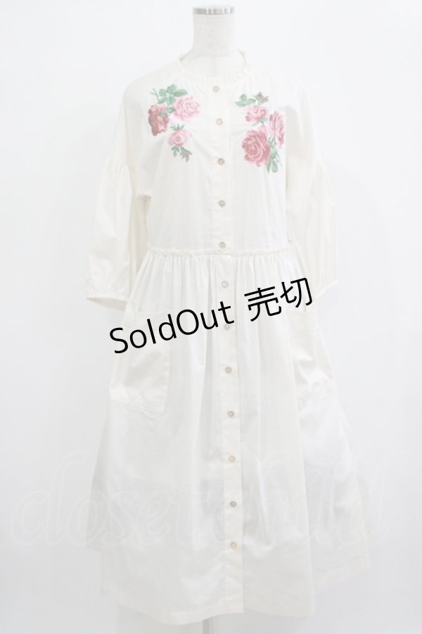 画像1: Jane Marple Dans Le Salon / Compact lawn rose EMB dress  アイボリー H-25-12-07-004-JM-OP-KB-ZH (1)