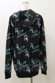 画像2: NieR CLOTHING / 総柄プルパーカー  黒×ONEくん H-25-12-08-068-PU-TO-KB-ZH (2)