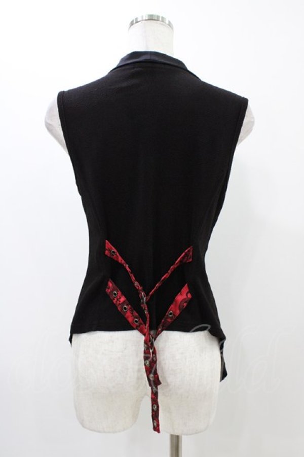 画像2: Qutie Frash / バックベルトジレ  黒×赤 H-25-12-09-1043-QU-TO-KB-ZT262 (2)