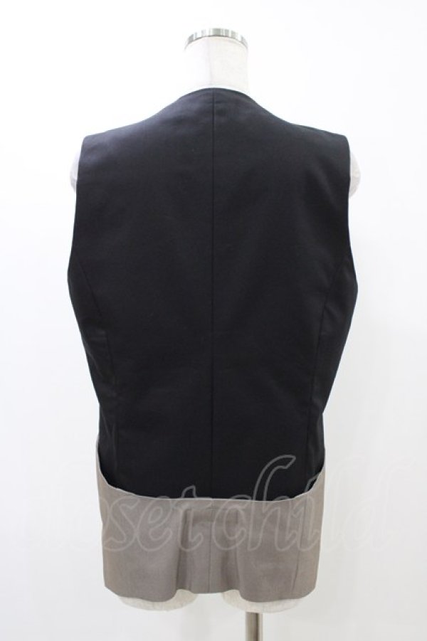 画像2: GADGET GROW / レイヤード風ベスト  黒×グレージュ H-25-12-09-1044-GO-TO-KB-ZH (2)