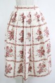 画像1: Fi.n.t / ローズパネル柄タックスカート Free beige×red H-25-12-10-028-CA-SK-NS-ZH (1)