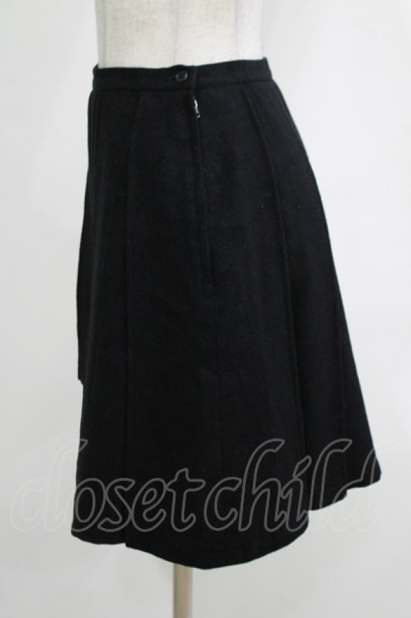 画像2: BPN / ジャガードウールアシメプリーツスカート  黒 H-25-12-11-031-GO-SK-KB-ZH (2)