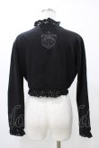 画像2: h.naoto Blood / エンブレム刺繍ニットボレロ  ブラック H-25-12-12-037-HN-TO-KB-ZH (2)
