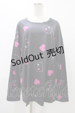 画像: NieR Clothing / プリントLONG CUTSEW  ブラック H-25-12-12-054-PU-TO-KB-ZH