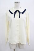 画像1: Fi.n.t / ダブル衿配色タイ付きブラウス Free OFF WHITE H-25-12-13-1036-CA-BL-NS-ZH (1)