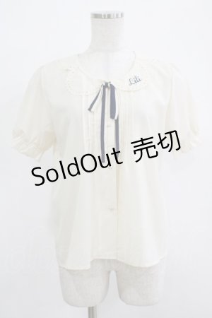 画像: Fi.n.t / スカラップブラウス Free IVORY H-25-12-13-1043-CA-BL-NS-ZH