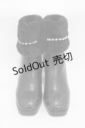 画像: Maison de FLEUR / パールリボンファーブーツ M:23.5cm ブラック H-25-12-16-1001-LO-SH-NS-ZH