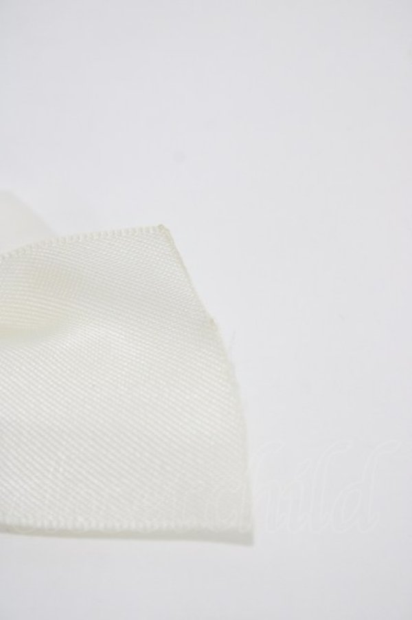 画像4: Amavel / ビジューリボン2wayブローチ  ホワイト H-25-12-16-1005-CA-AC-NS-ZH (4)