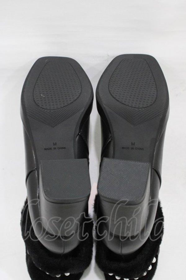 画像3: Maison de FLEUR / パールリボンファーブーツ M:23.5cm ブラック H-25-12-16-1001-LO-SH-NS-ZH (3)