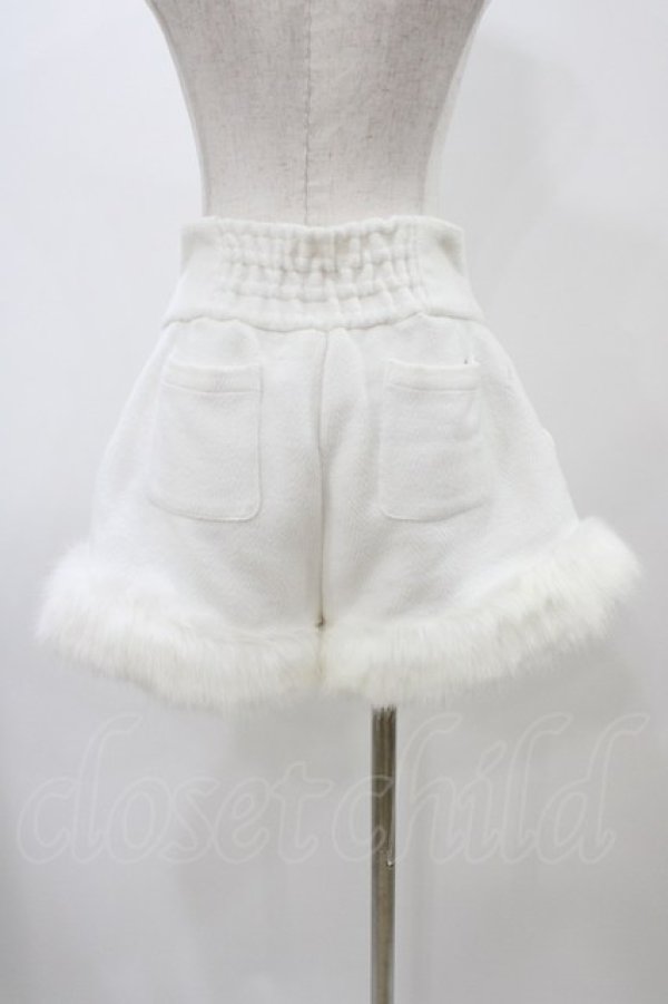 画像2: LIZ LISA / 裾ファーショートパンツ Free ホワイト H-25-12-16-1019-LO-PA-NS-ZH (2)