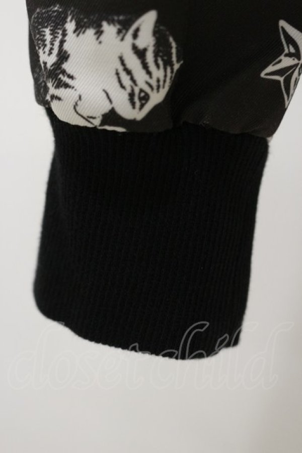 画像4: LISTEN FLAVOR / いたずら子猫の総柄ブルゾン  ブラック H-25-12-17-058-PU-JA-KB-ZH (4)