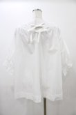 画像2: F&A / ギャザーオフショルボリュームスリーブブラウス Free OFF WHITE H-25-12-19-1056-LO-BL-NS-ZH (2)