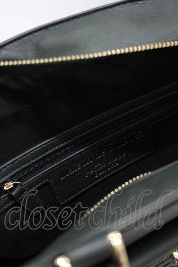 画像4: Maison de FLEUR Petite Robe canone / 列車に飛び乗るボストンバッグ  グリーン H-25-12-20-043-EL-BG-NS-ZH (4)