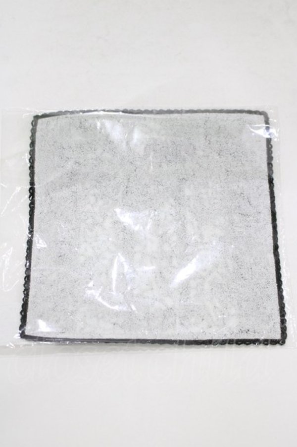 画像2: ALICE and the PIRATES / Gloria 美しきガラス窓の聖女 柄タオルハンカチ  ブラック H-25-12-21-010-PA-ZA-NS-ZH (2)