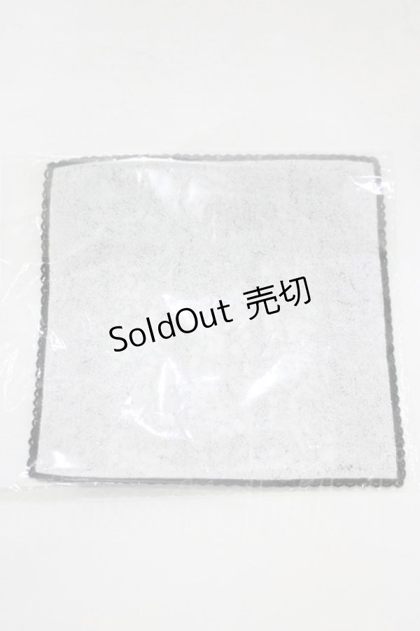 画像2: ALICE and the PIRATES / Gloria 美しきガラス窓の聖女 柄タオルハンカチ  ブラック H-25-12-21-010-PA-ZA-NS-ZH (2)