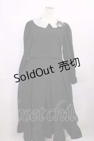 画像: m petit by misako / サンリオキャラクターズコラボ クロミワッペン付きワンピース M ブラック H-25-12-22-1005-LO-OP-NS-ZH