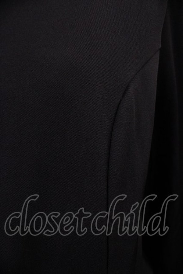 画像4: m petit by misako / サンリオキャラクターズコラボ クロミワッペン付きワンピース M ブラック H-25-12-22-1005-LO-OP-NS-ZH (4)