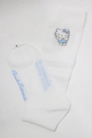 画像: Candy Stripper / ANGEL【 HELLO KITTY 】SHEER HIGH SOCKS  ホワイト×ブルー H-25-12-22-065-PU-ZA-KB-ZH