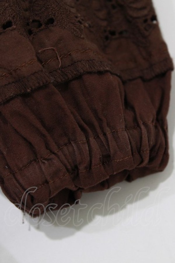 画像6: BABY,THE STARS SHINE BRIGHT / ローズレースの後ろピンタックブラウス Free ブラウン H-25-12-23-1046-BA-BL-NS-ZH (6)