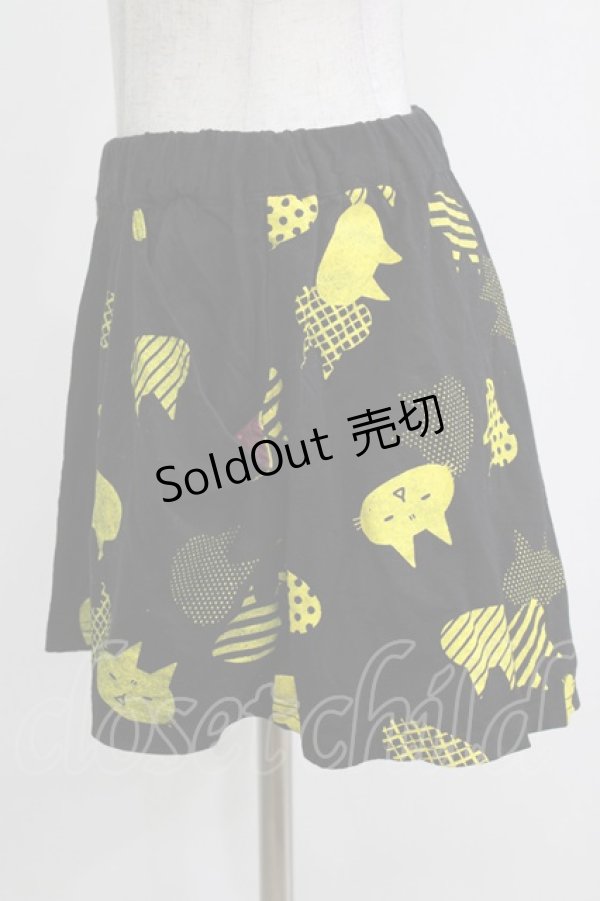 画像2: MINT NeKO / 総柄ショートパンツ  ブラック×イエロー H-25-12-24-1029-HN-PA-KB-ZT1228H (2)