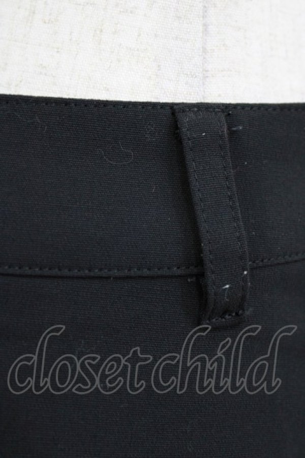 画像4: MIHO MATSUDA / フリルショートパンツ  ブラック H-25-12-24-1030-GO-PA-KB-ZH (4)