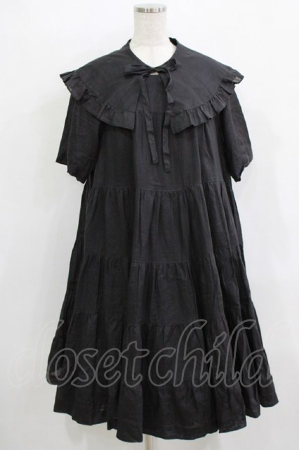 画像1: Jane Marple / フリルカラーティアードワンピース  グレー H-25-12-24-1004-JM-OP-KB-ZH (1)